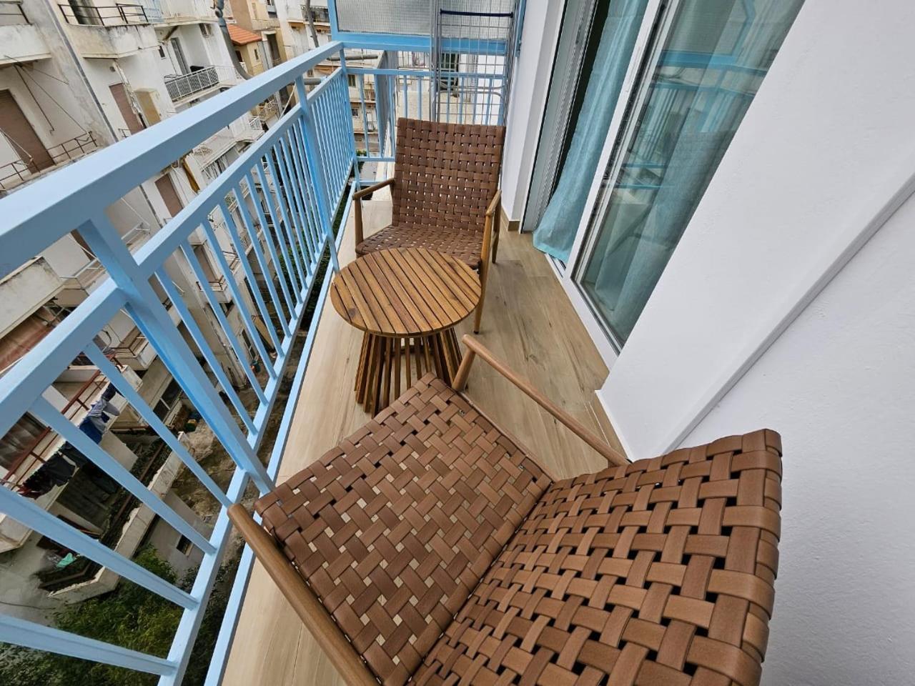 Agora Luxury 7