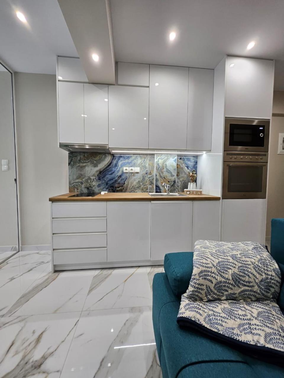 Apartment Agora Luxury 7 *